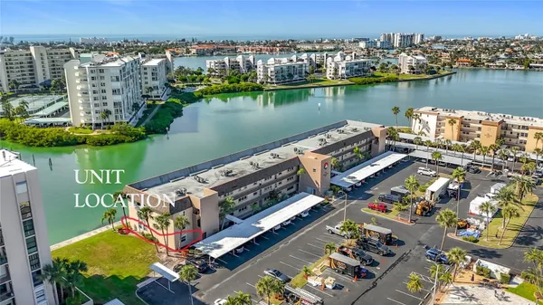 Property Slideshow image 2 of 65 | 7930 sun island dr 111, South Pasadena, FL, 33707