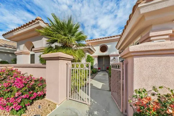 Property Slideshow image 2 of 38 | 78108 foxbrook ln, Palm Desert, CA, 92211