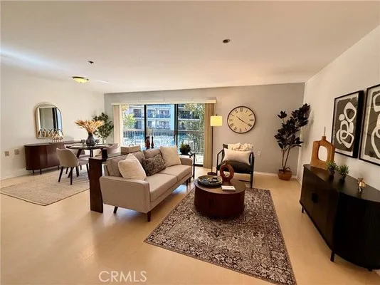 Property Slideshow image 2 of 27 | 13601 del monte dr apt a47, Seal Beach, CA, 90740