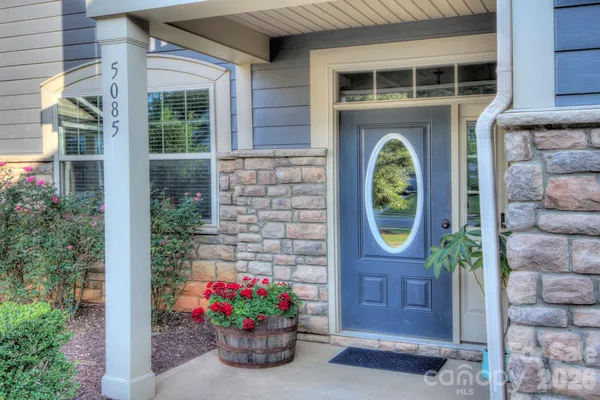 Property Slideshow image 2 of 42 | 5085 watersail way, Clover, SC, 29710