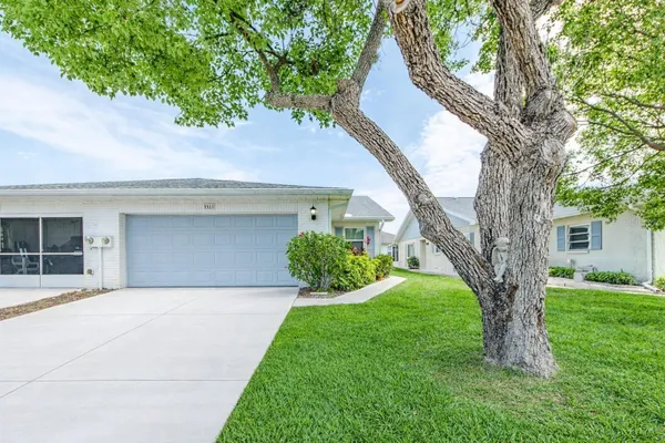 Property Slideshow image 2 of 48 | 3333 mcmath dr, Palm Harbor, FL, 34684