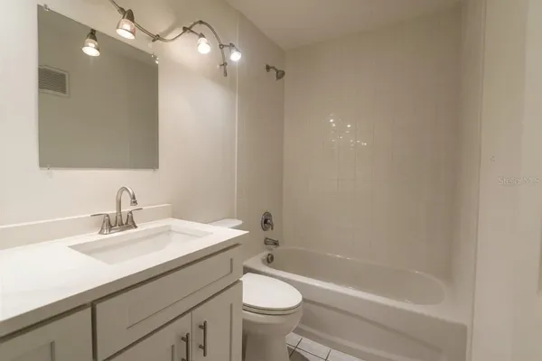 Property Slideshow image 3 of 10 | 3128 59th st 110, Gulfport, FL, 33707