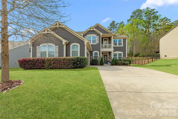 Property Slideshow image 2 of 43 | 570 sandbar pt, Clover, SC, 29710