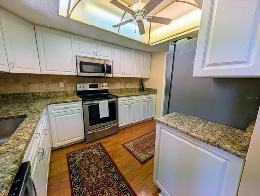 Property Slideshow image 3 of 54 | 3807 lake bayshore dr h-416, Bradenton, FL, 34205