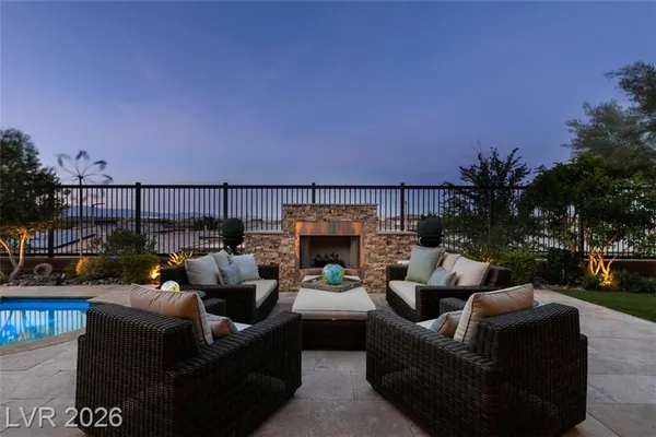 Property Slideshow image 2 of 56 | 6842 regency crest ave, Las Vegas, NV, 89148