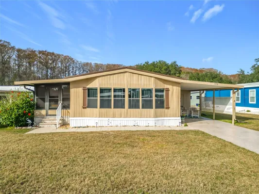 Property Slideshow image 3 of 26 | 109 lyonia ln, Wildwood, FL, 34785