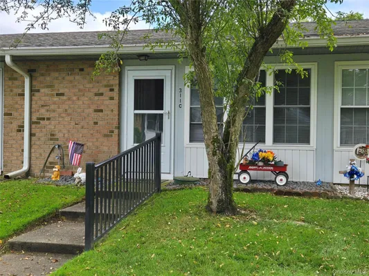 Property Slideshow image 2 of 15 | 311 woodbridge dr 311-c, Ridge, NY, 11961