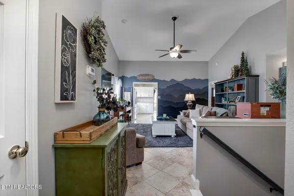 Property Slideshow image 2 of 32 | 101 poteau trce, Loudon, TN, 37774