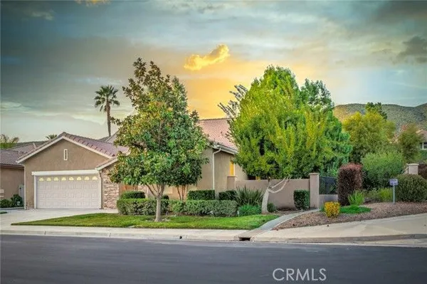 Property Slideshow image 2 of 36 | 28400 gold dust ct, Menifee, CA, 92584