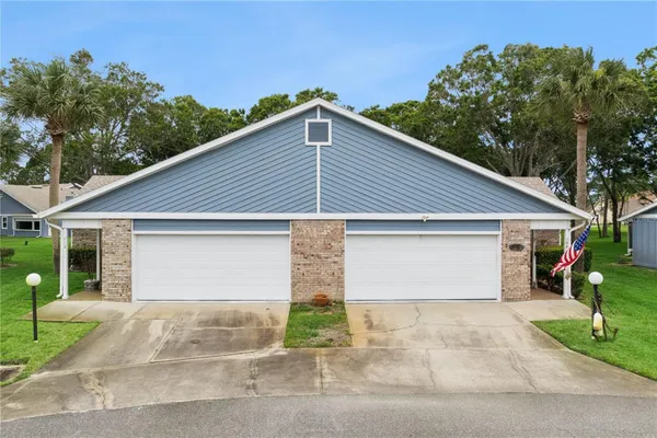 Property Slideshow image 2 of 51 | 108 duck hawk cir 3020, Daytona Beach, FL, 32119