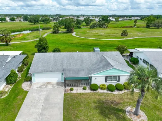 Property Slideshow image 2 of 41 | 823 fox hills dr, Sun City Center, FL, 33573