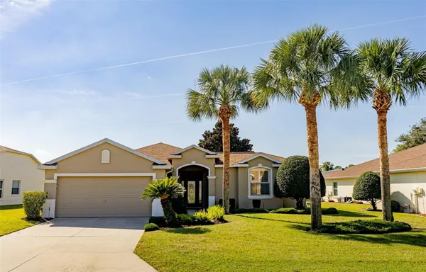 Property Slideshow image 2 of 89 | 1250 sw 152nd ln, Ocala, FL, 34473