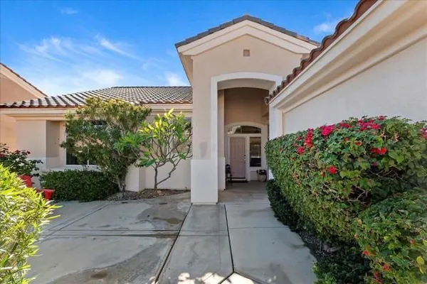 Property Slideshow image 3 of 45 | 37215 turnberry isle dr, Palm Desert, CA, 92211