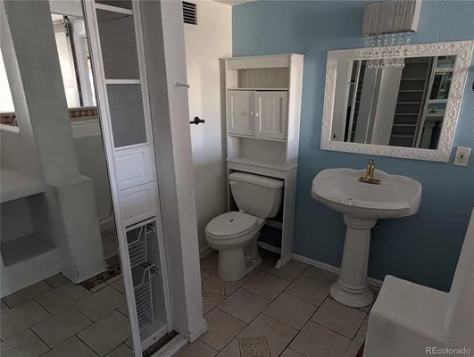 Property Slideshow image 3 of 10 | 13691 e marina dr apt 310, Aurora, CO, 80014