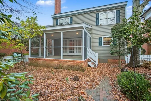 Property Slideshow image 2 of 41 | 117 thomas gates, Williamsburg, VA, 23185