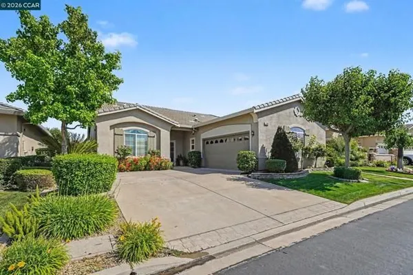 Property Slideshow image 2 of 37 | 1350 mcprince ln, Brentwood (Cc), CA, 94513