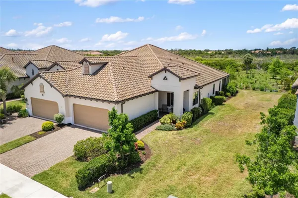 Property Slideshow image 2 of 70 | 11125 mcdermott ct, Englewood, FL, 34223