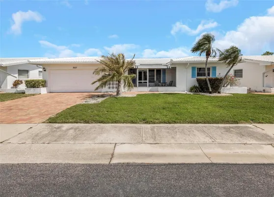 Property Slideshow image 3 of 68 | 3627 100th pl 4, Pinellas Park, FL, 33782