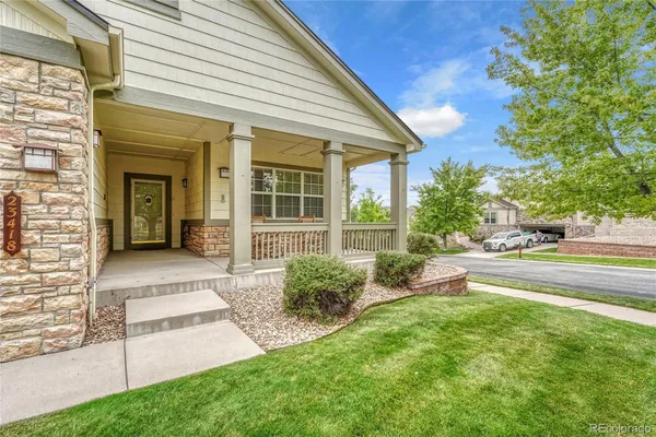 Property Slideshow image 3 of 37 | 23418 e long pl, Aurora, CO, 80016