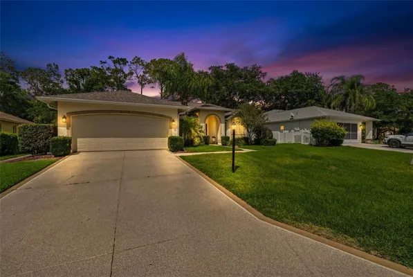 Property Slideshow image 2 of 56 | 2593 crystal lake dr, Spring Hill, FL, 34606