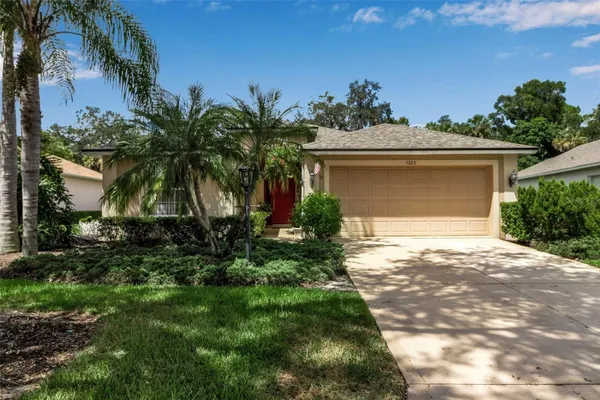 Property Slideshow image 2 of 71 | 5220 creekside trl, Sarasota, FL, 34243