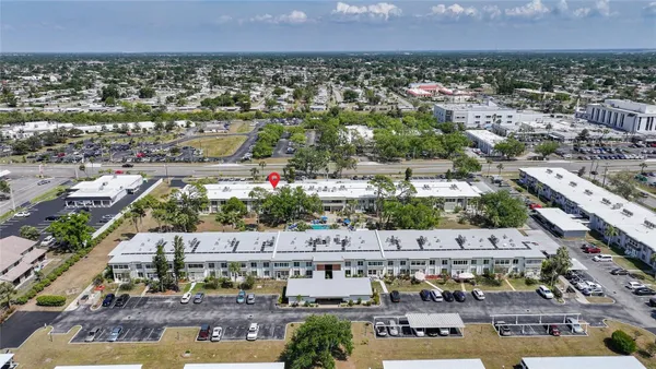 Property Slideshow image 2 of 28 | 2437 harbor blvd apt 204, Port Charlotte, FL, 33952