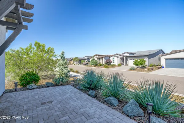 Property Slideshow image 3 of 31 | 5247 tranquil bluff way, Prescott, AZ, 86301
