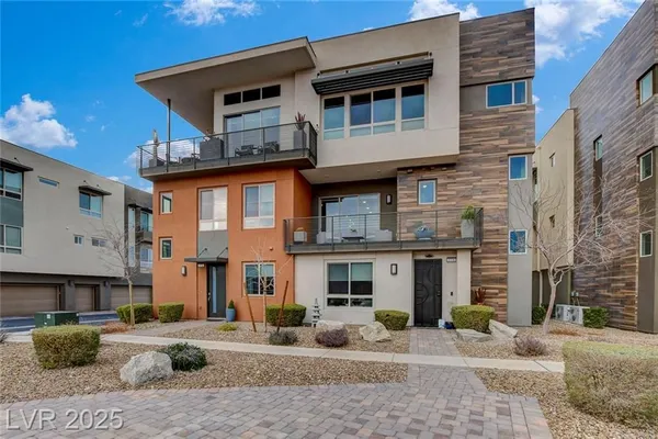 Property Slideshow image 3 of 57 | 4336 guava ct n/a, Las Vegas, NV, 89135