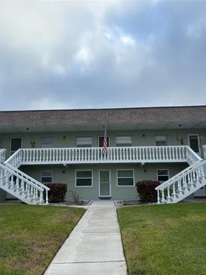 Property Slideshow image 3 of 29 | 1250 s pinellas ave 411, Tarpon Springs, FL, 34689