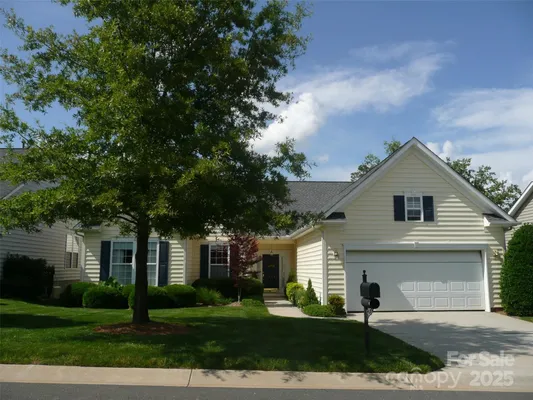 Property Slideshow image 3 of 32 | 2323 jade ln, Fort Mill, SC, 29708