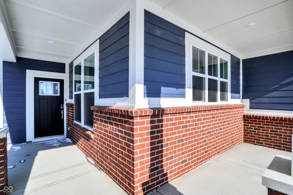 Property Slideshow image 2 of 52 | 696 growe ct, Avon, IN, 46123