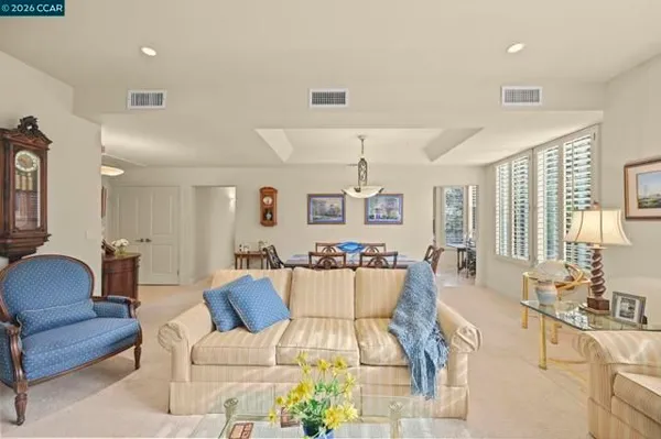 Property Slideshow image 3 of 45 | 5920 horsemans canyon dr, Walnut Creek, CA, 94595