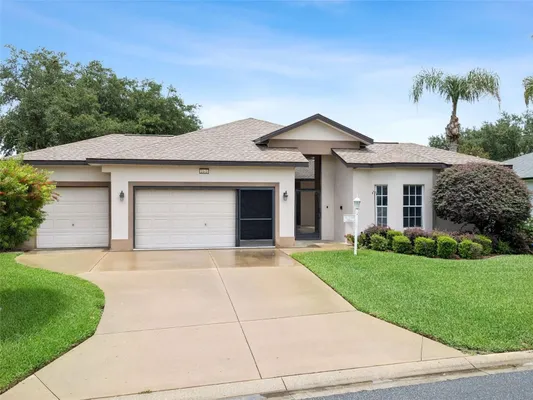 Property Slideshow image 2 of 65 | 5545 squires dr, Leesburg, FL, 34748