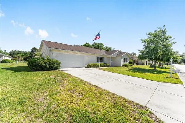 Property Slideshow image 3 of 50 | 11587 sw 139th pl, Dunnellon, FL, 34432