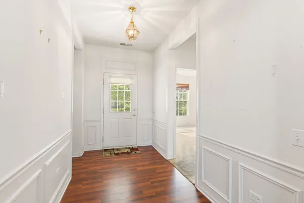 Property Slideshow image 2 of 18 | 11550 windsor dr, Huntley, IL, 60142