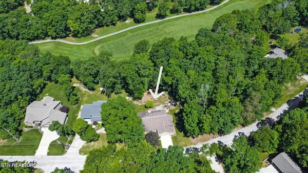 Property Slideshow image 2 of 45 | 116 rolling green dr, Crossville, TN, 38558