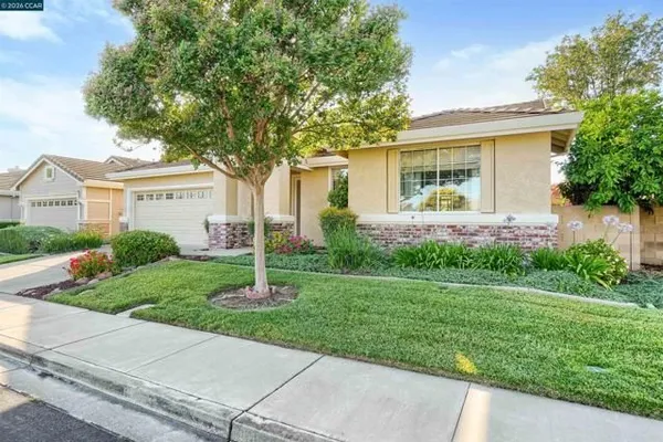 Property Slideshow image 2 of 42 | 287 mandarin cir, Vacaville, CA, 95687