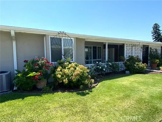 Property Slideshow image 3 of 24 | 13962 el dorado dr, Seal Beach, CA, 90740