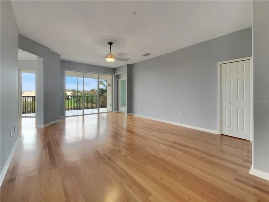 Property Slideshow image 3 of 29 | 1181 burgos dr # 406, Sarasota, FL, 34238