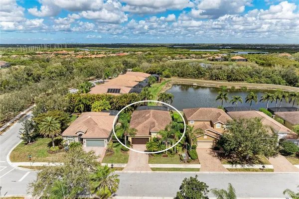 Property Slideshow image 3 of 79 | 9007 hammock edge pl, Bradenton, FL, 34212