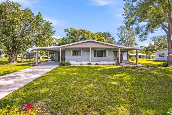 Property Slideshow image 3 of 42 | 8935 sw 102nd pl, Ocala, FL, 34481