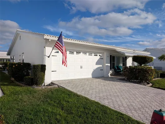Property Slideshow image 2 of 73 | 9025 40th way n, Pinellas Park, FL, 33782