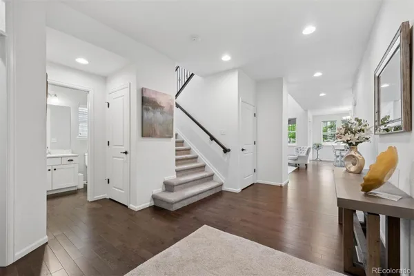 Property Slideshow image 2 of 32 | 2118 s teller ct, Lakewood, CO, 80227