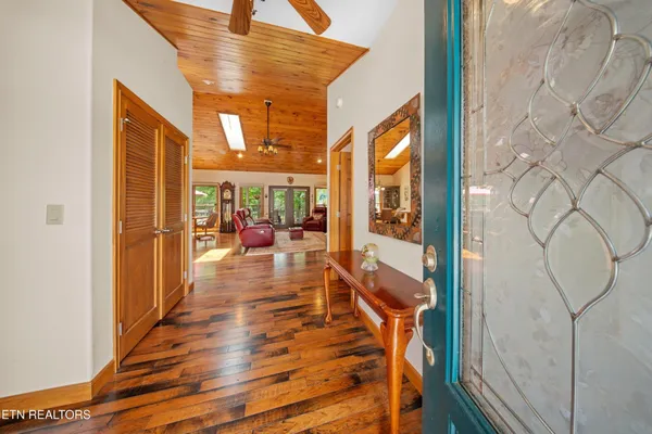 Property Slideshow image 3 of 49 | 46 westridge ct, Crossville, TN, 38558