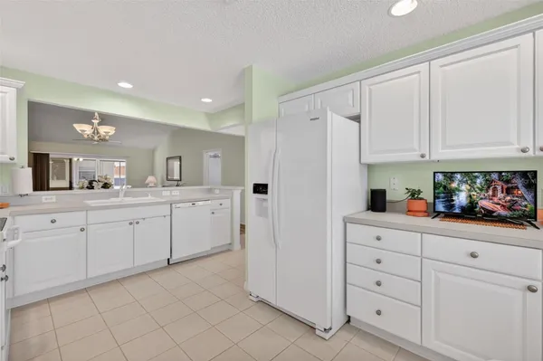Property Slideshow image 2 of 29 | 403 mcleod ln, The Villages, FL, 32162