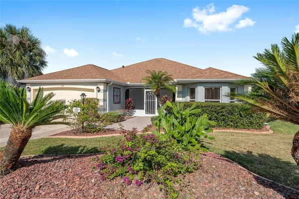 Property Slideshow image 3 of 52 | 1709 madero dr, Lady Lake, FL, 32159