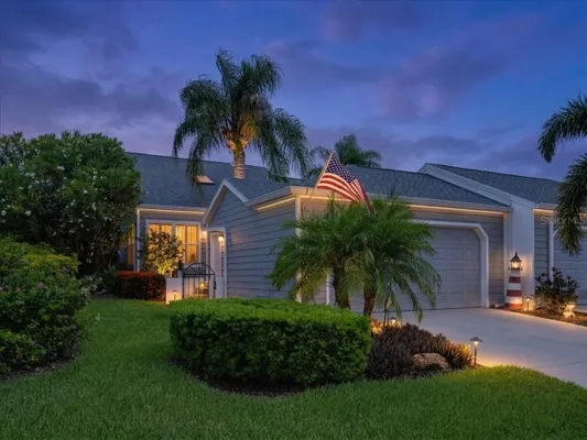 Property Slideshow image 2 of 70 | 1240 spoonbill landings cir, Bradenton, FL, 34209
