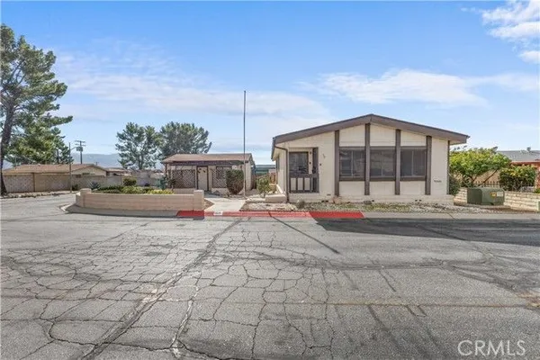 Property Slideshow image 3 of 22 | 3800 w wilson st spc 59, Banning, CA, 92220