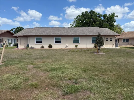 Property Slideshow image 2 of 29 | 110 & 112 gloucester blvd 110 & 112, Sun City Center, FL, 33573