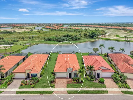 Property Slideshow image 3 of 100 | 24268 gallberry dr, Venice, FL, 34293